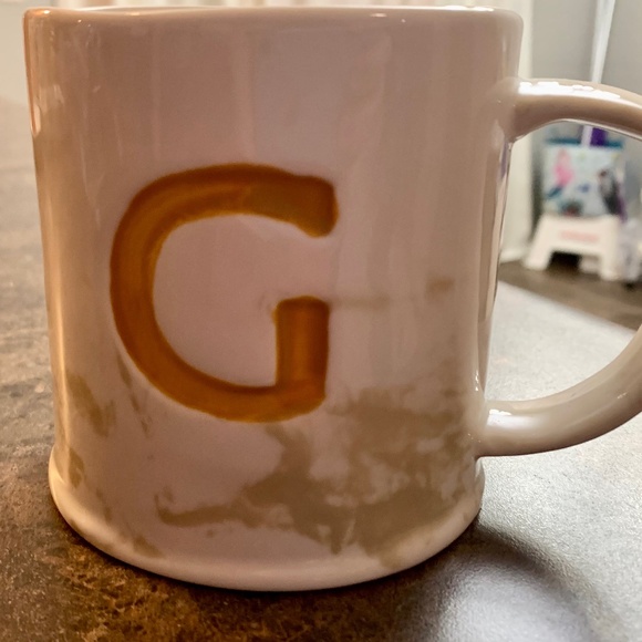 Anthropolgie Monogrammed Initial G Mug - Picture 2 of 3